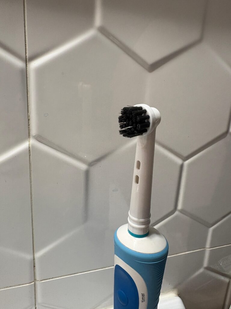 elektryczna szczoteczka do zębów